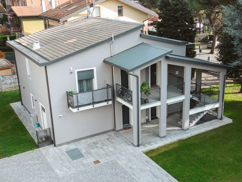 casa-a-due-piani-con-giardino
